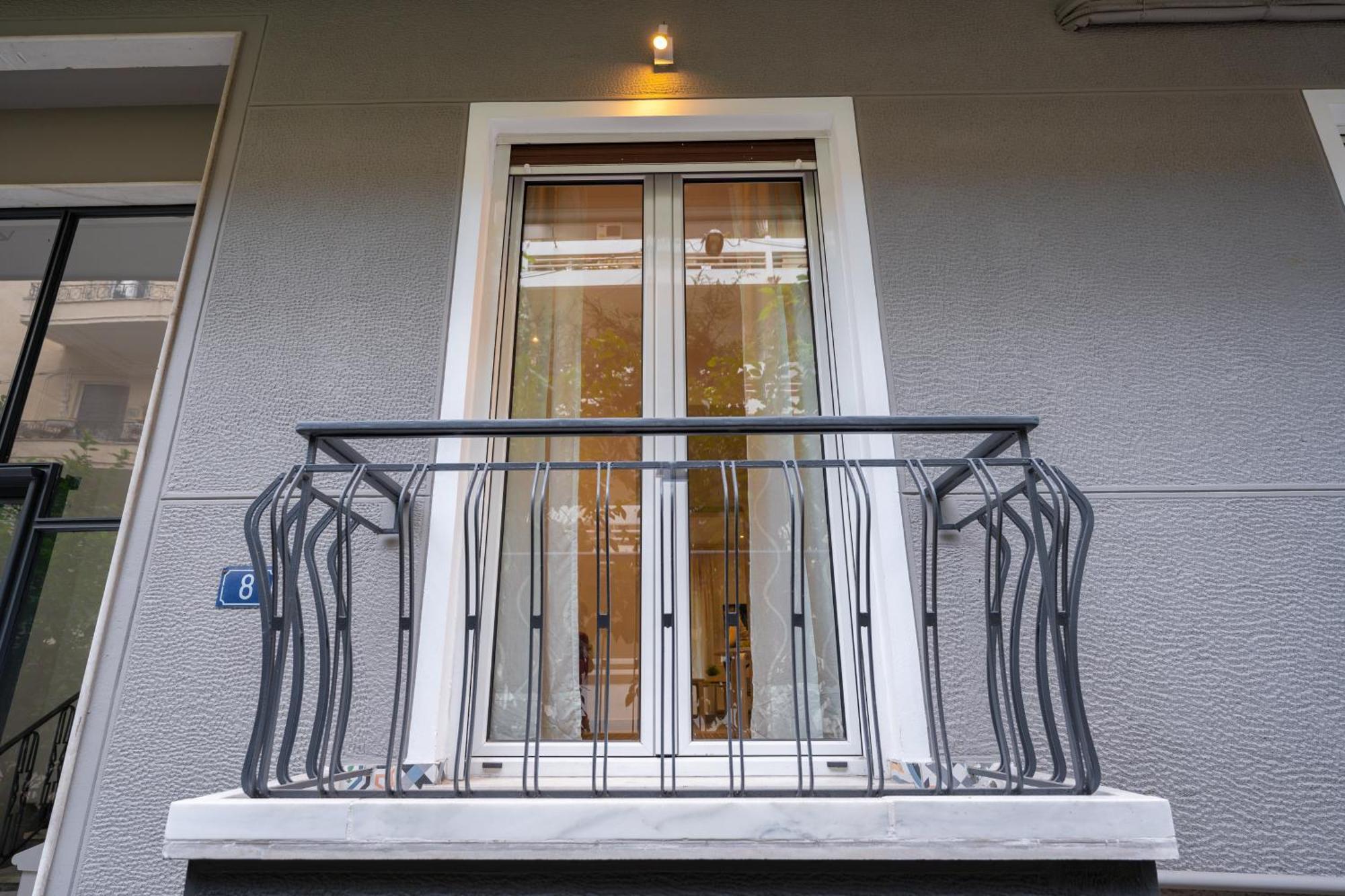 Spacious Modern Apartment In Athens Near Metro المظهر الخارجي الصورة